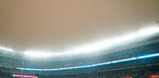 Pirates–Padres Game Delayed 45 Minutes Due to Poor Air Quality From Canadian Wildfire Smoke