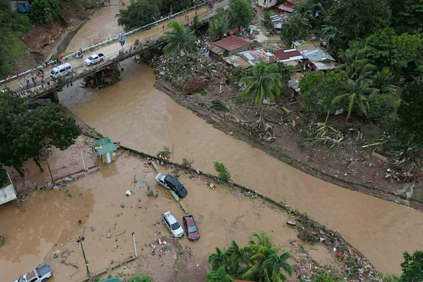 The death toll from Typhoon Kalmaegi in the Philippines has risen to 40