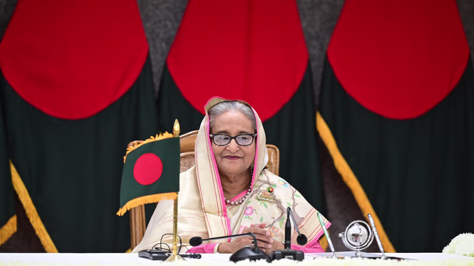 Bangladesh Plans to Execute Former Leader, India Holds Key