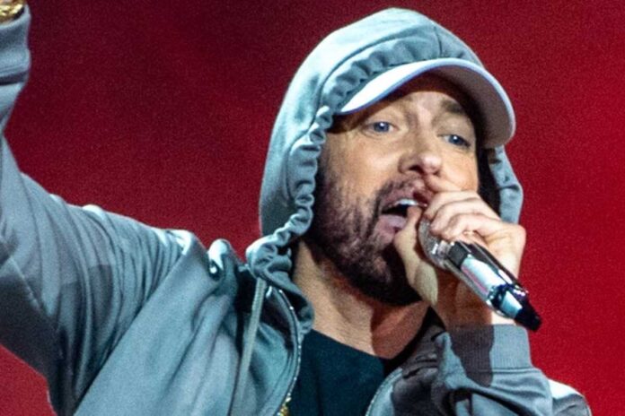 Eminem Surprises Fans by Joining Jack White on Stage at Detroit Lions’ Thanksgiving Game