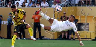 Mbappé Bicycle Kick Sends Real Madrid Past Dortmund