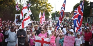 The Rise of the Pink Ladies Movement in Britain’s Illegal Migration Debate Pink Ladies, a new face in Britain’s anti-immigration movement