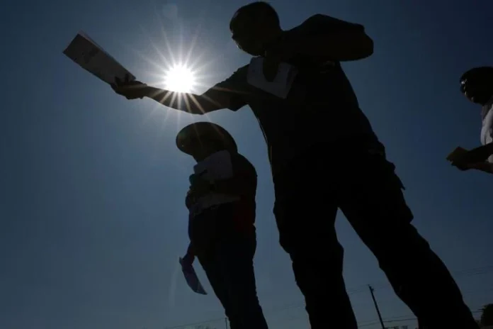 Texas redistricting challenges for Republicans are mounting as Latino voters shift and Democrats gain momentum