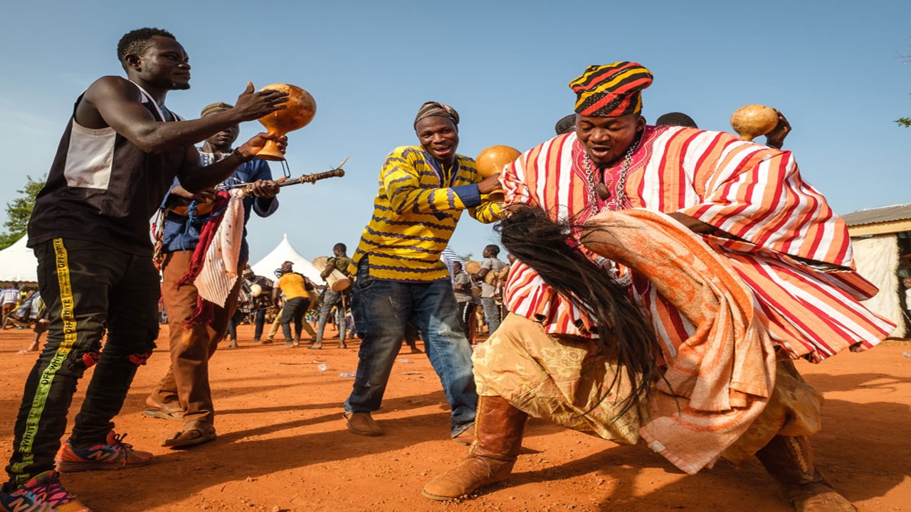Cultural Festivals Around the Globe: Where Tradition Meets Unity 5 Damba