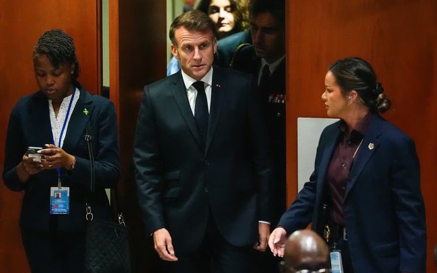 Macron Warns Iran of Hours Left to Avert U.N. Sanctions