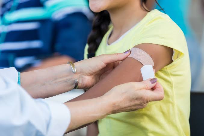 Florida Expands COVID-19 Shot Access as Publix and Walgreens Begin On-Site Vaccinations