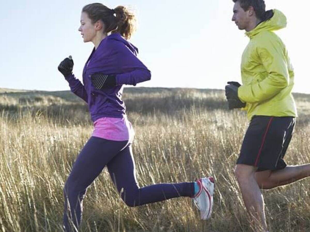 A New Study Reveals That Men Need Twice as Much Exercise as Women to Lower Heart Disease Risk