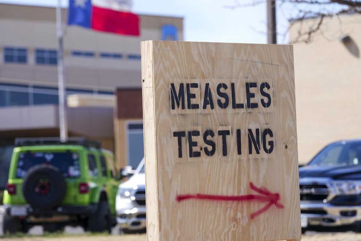 Health Officials Warn Passengers of Possible Measles Exposure at New Jersey Airport