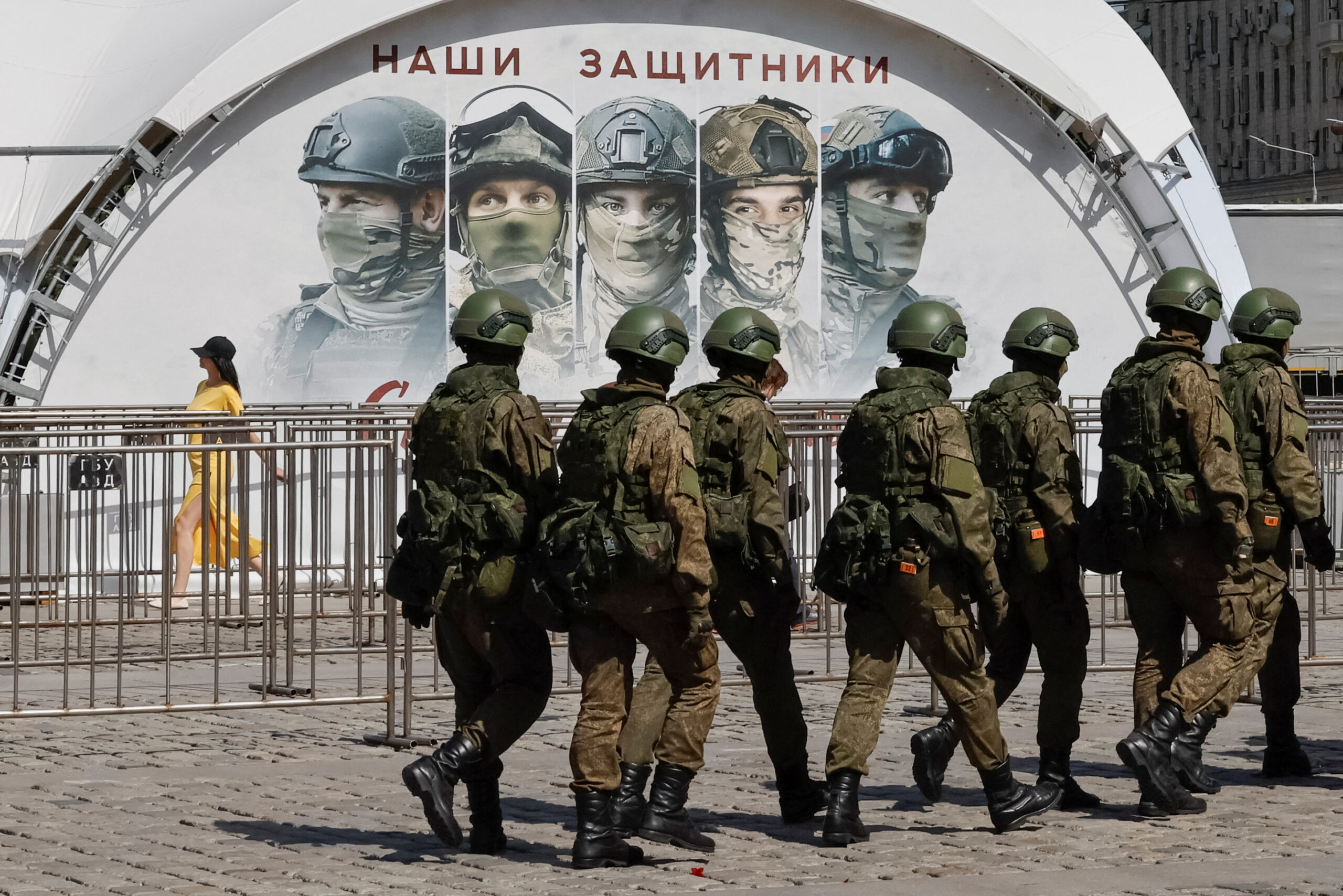 Russian Regions Boost Military Sign-Up Bonuses