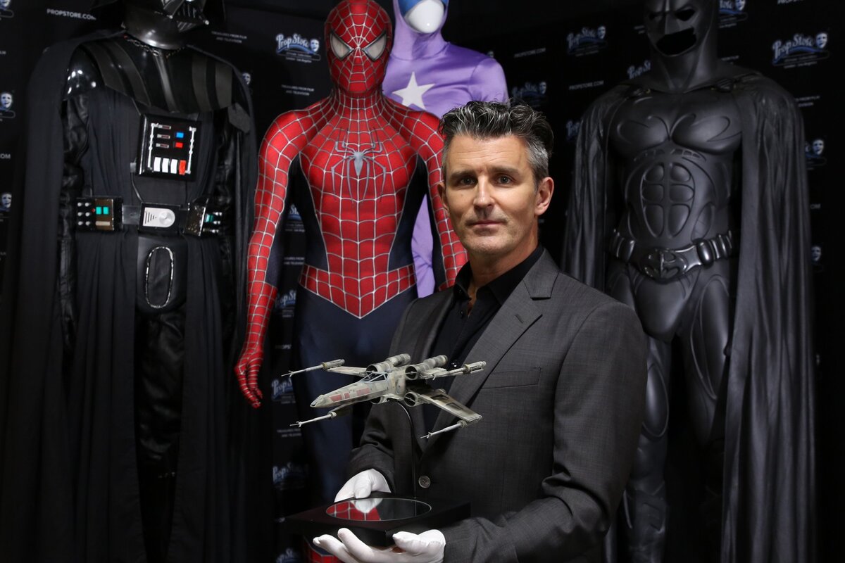 Iconic ‘Star Wars’ and ‘Elf’ Props Hit the Market as Propstore Launches Major Movie Memorabilia Auction